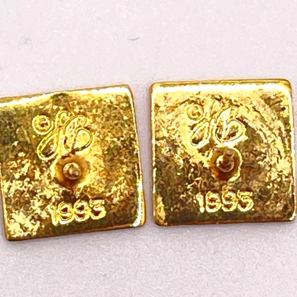 Laurel Burch  1993 Signed Gold Tone Enamel Pierced Post Earrings - Picture 4 of 6